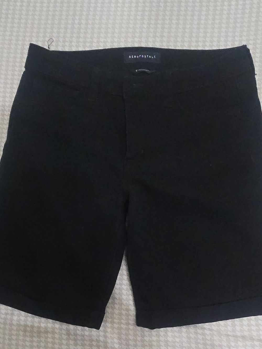 Aeropostale Men’s Black Flat-Front Casual Shorts